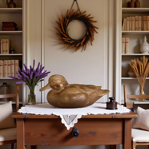 Huitony artisan-made resin duck statue ensures durability.