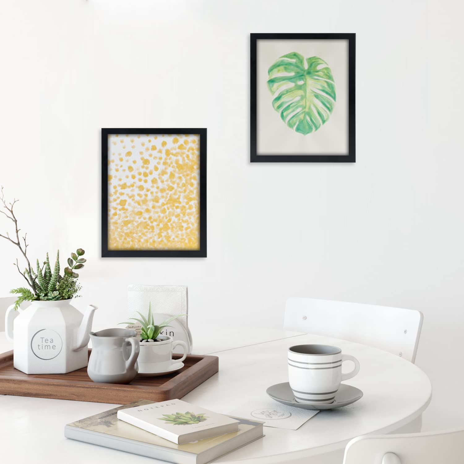 HUKONHEP lightweight frame for quick hanging and updates.