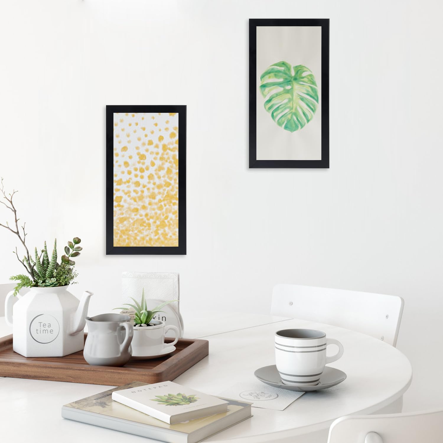 HUKONHEP versatile frame for living room or office décor.