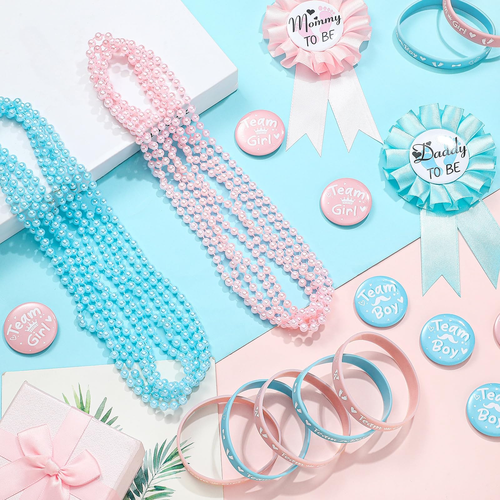 Hungdao pink-blue button pins invite guest participation.
