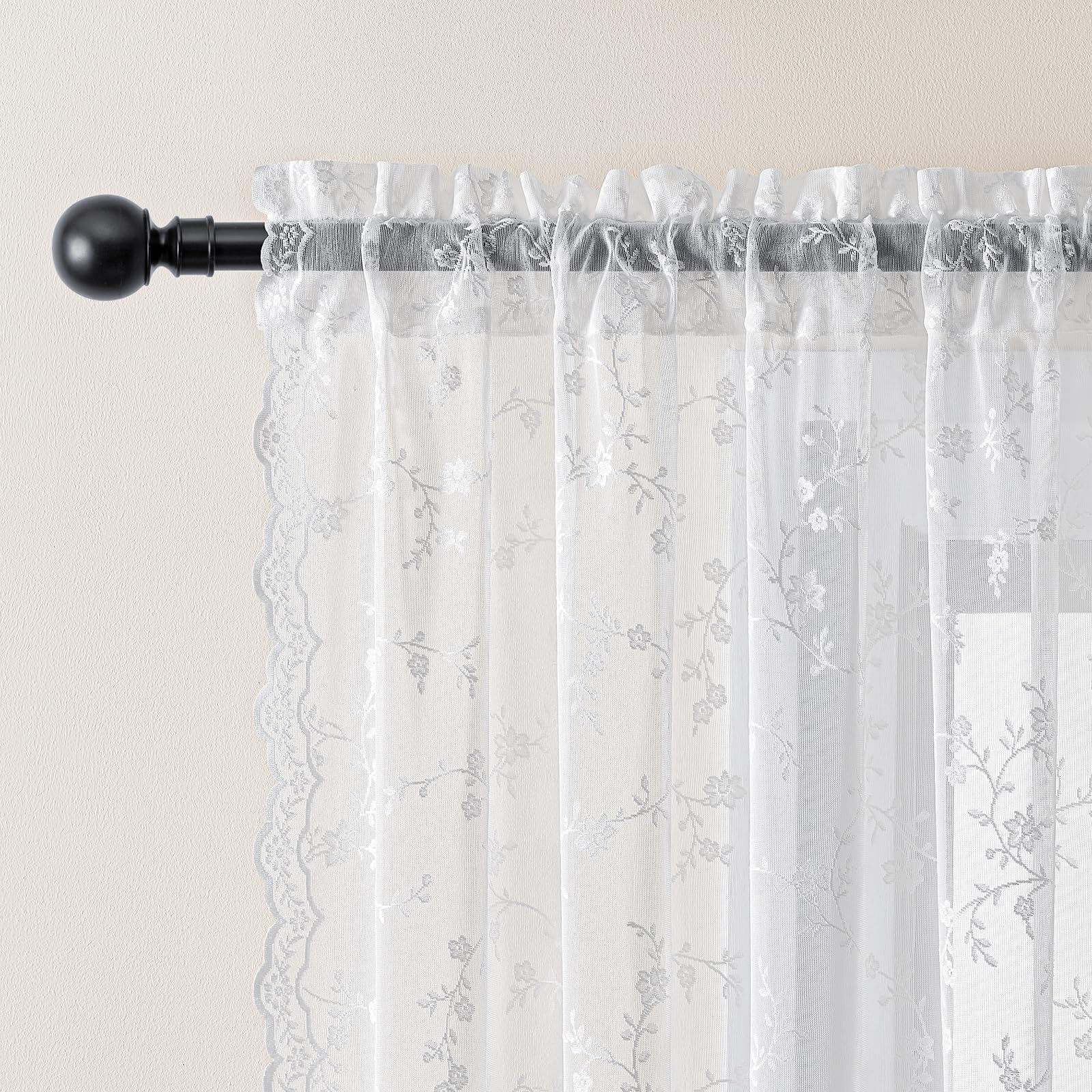 HushLoom bedroom ambience emphasizes breathable, airy fabric for restful atmosphere.