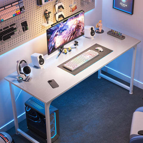 Huuger desk offering large legroom for comfortable typing