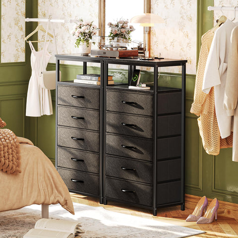 Huuger top surface organized with lamp and decor items