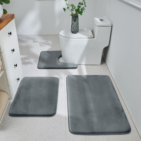 HUXMEYSON grey bathroom rug set, plush velvet, adds cozy comfort to your bath entry.