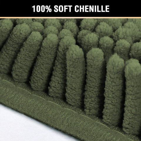 H.VERSAILTEX plush shower rug closeup highlights velvety fibers that feel spa-like.