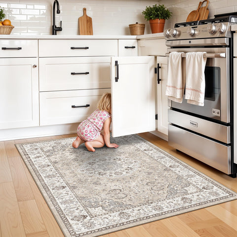 HY HAO YUN LAI non-slip base rug with secure edges.