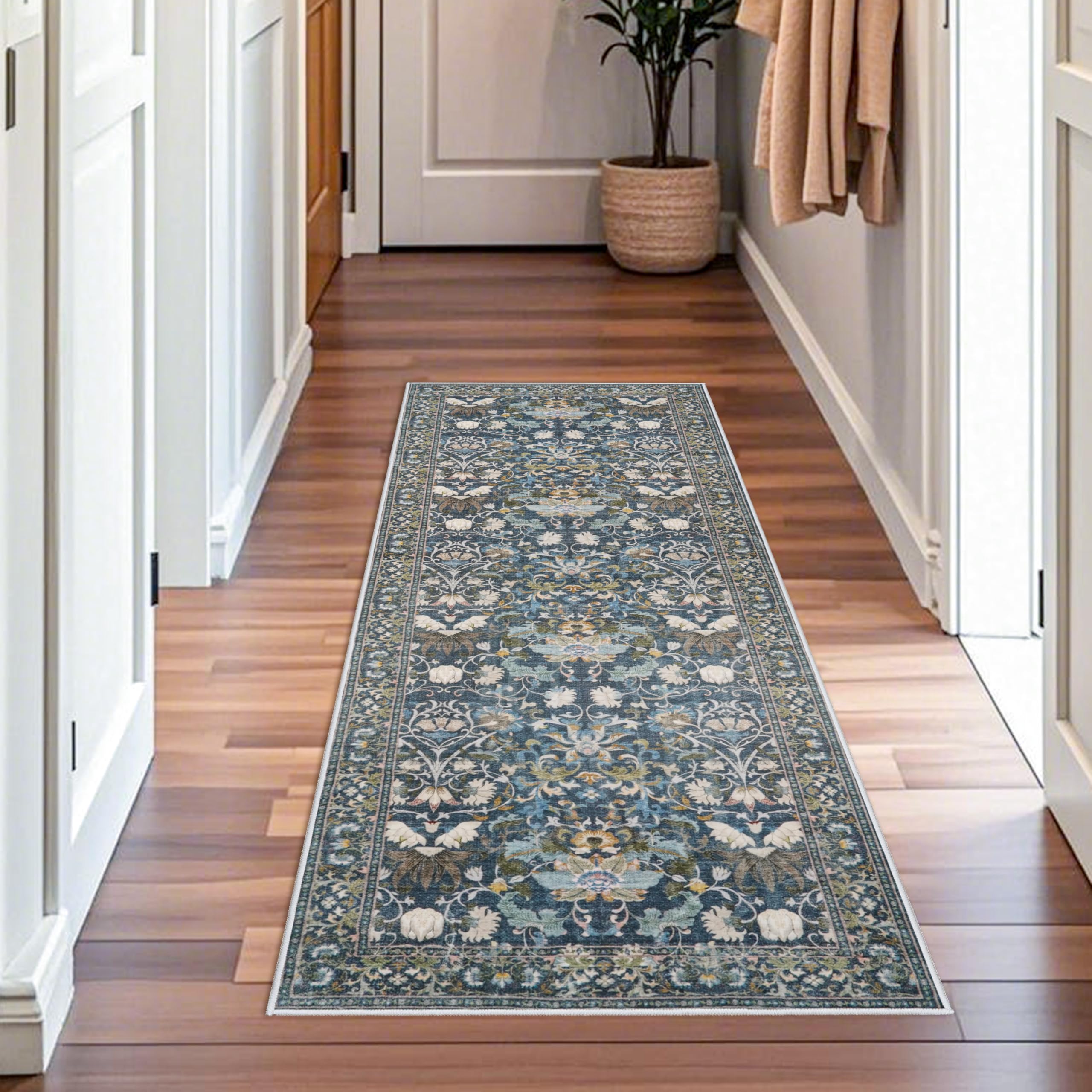 HY HAO YUN LAI low-pile rug feels soft and durable for high-traffic entryways and bedrooms.