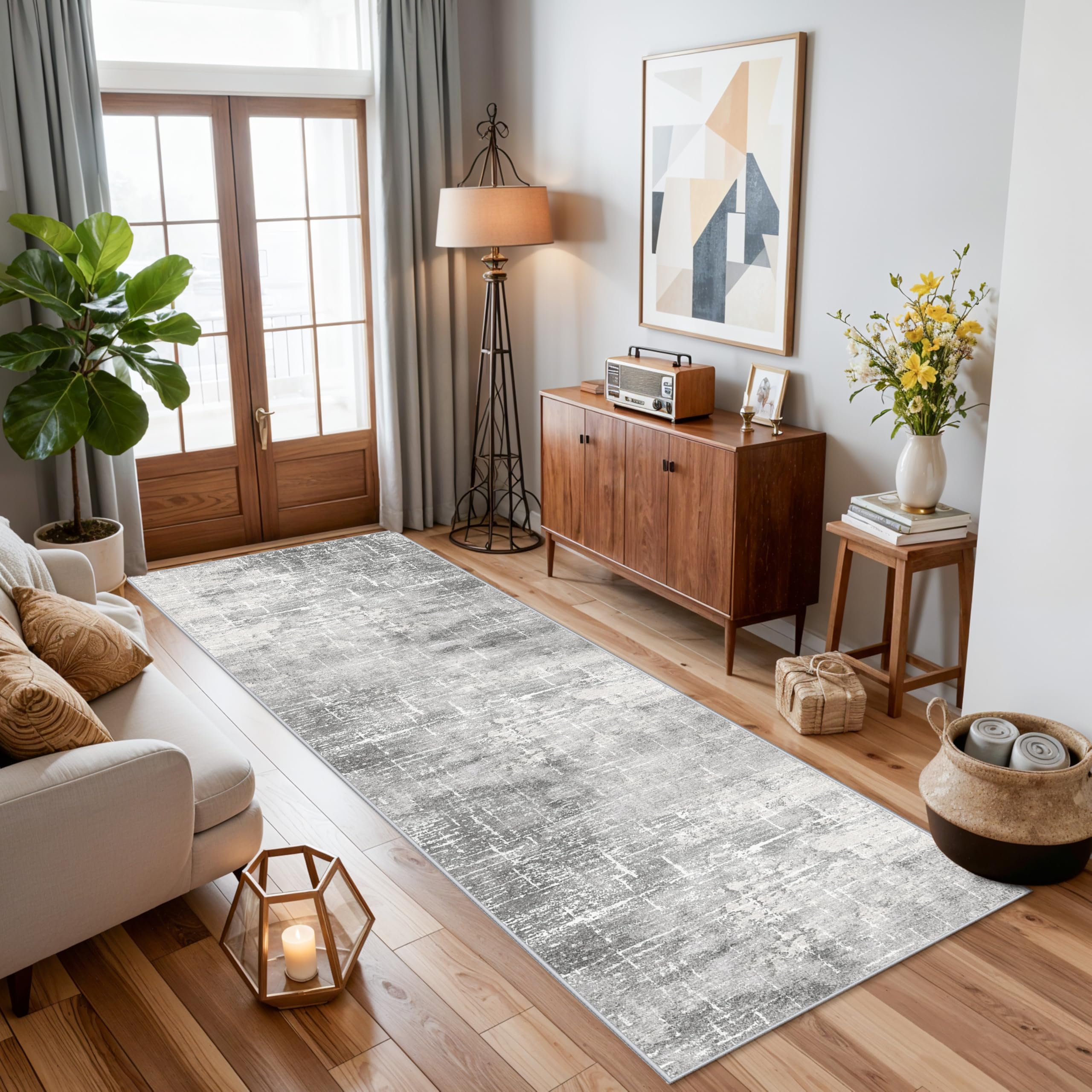 HY HAO YUN LAI light grey rug resists spills and stains under daily use.
