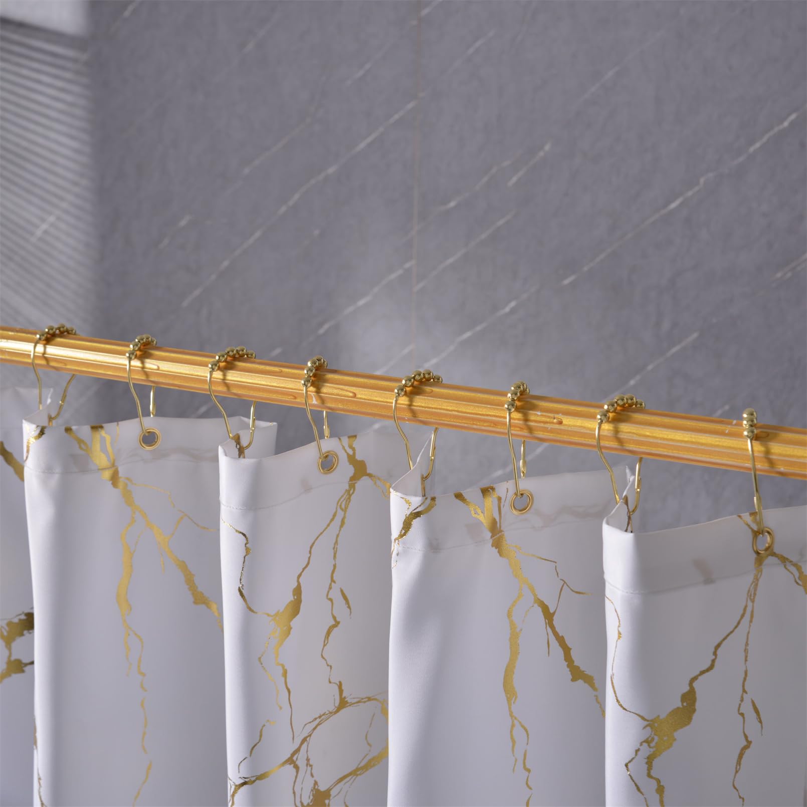 HYAWGE easy-care washable fabric for low-maintenance updates