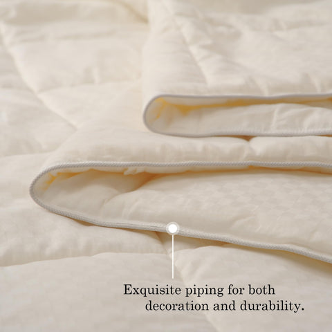 Hydration Serum lifestyle setting suggests versatile use in day and night routines.