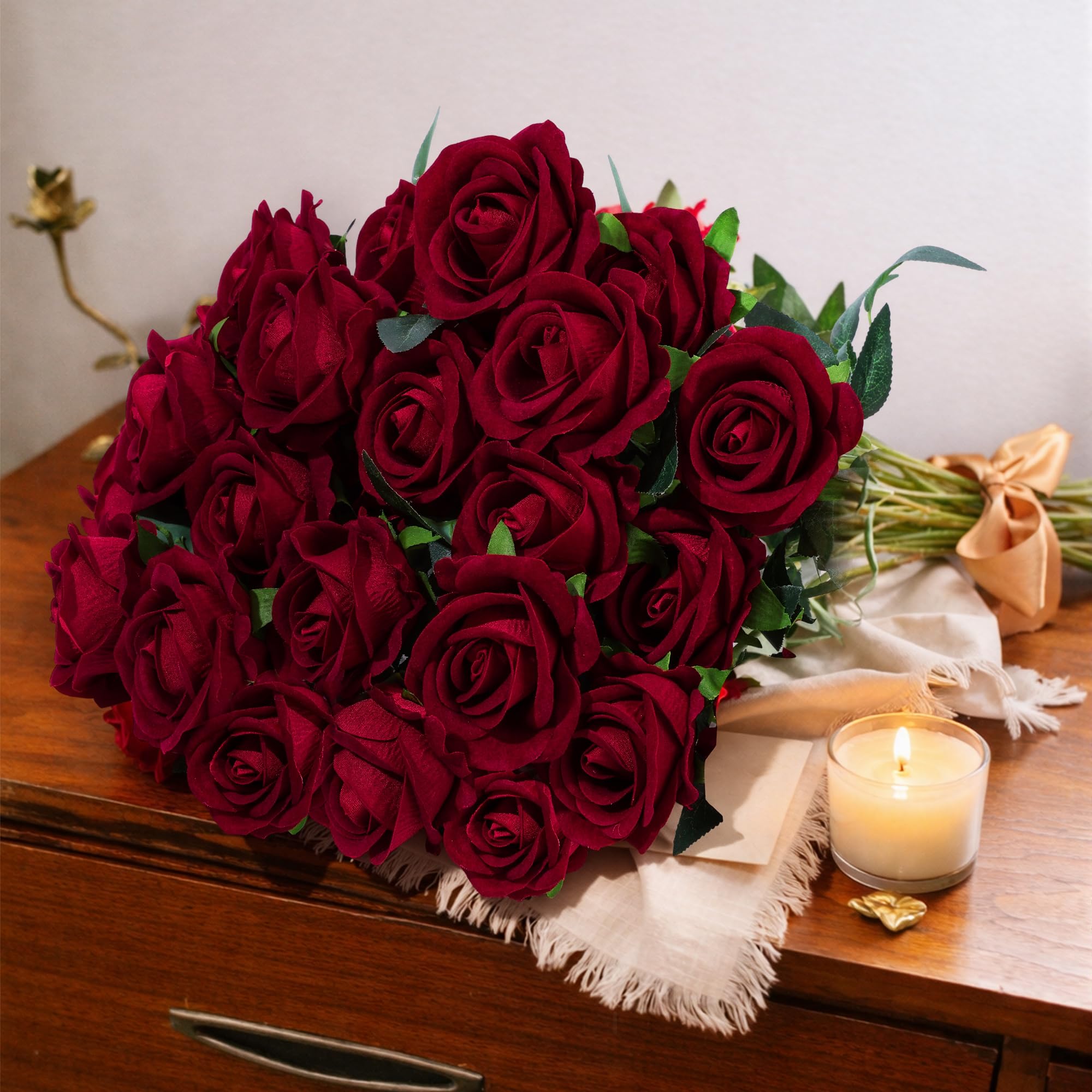HyeFlora long-stem burgundy roses in decorative layout