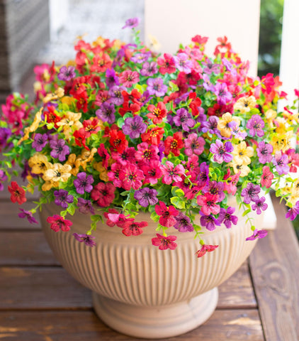 HyeFlora daisy bundles with eucalyptus leaves for durable outdoor decor