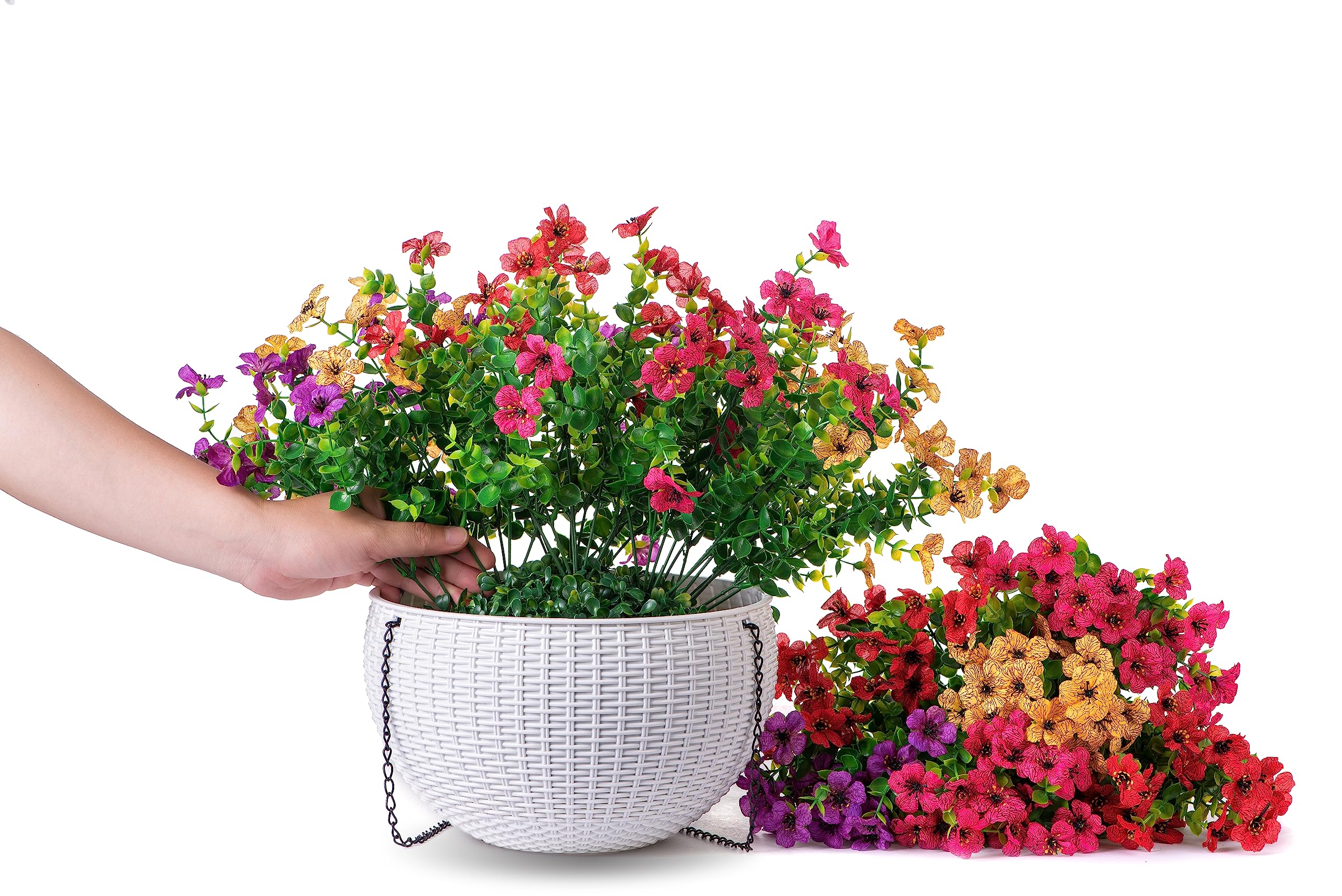 HyeFlora greenery details and blossoms add natural texture.