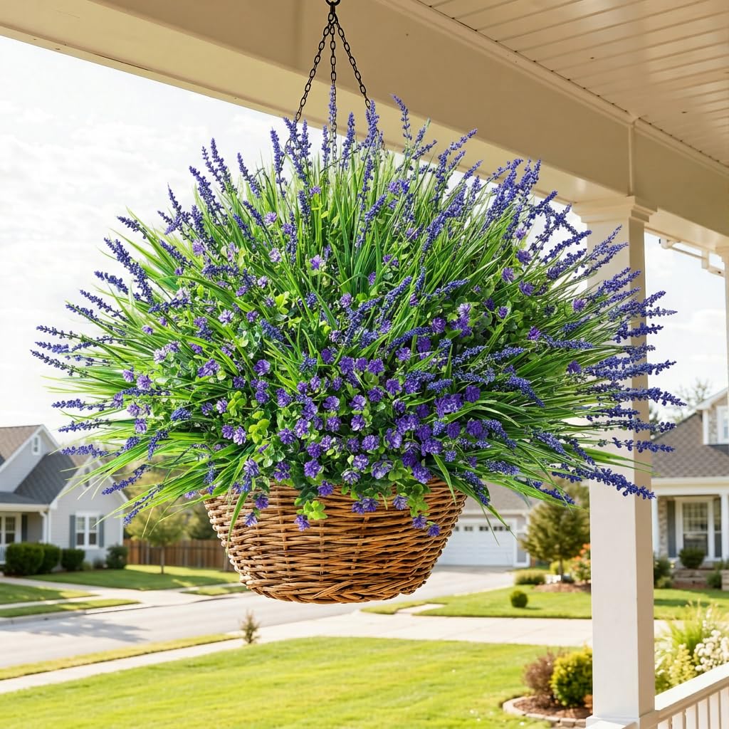 HyeFlora garden and porch display boosts curb appeal.