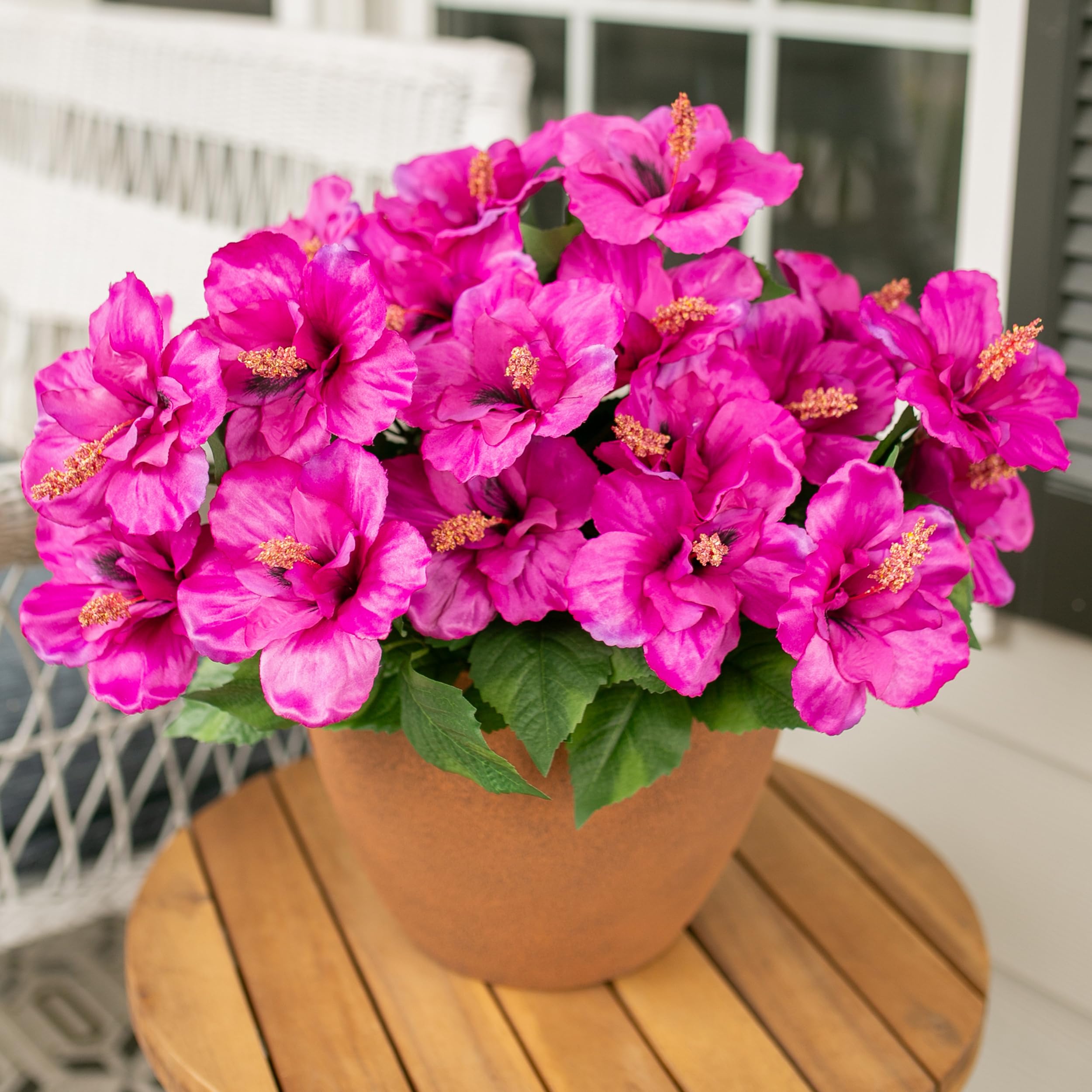 HyeFlora hibiscus outdoor bundle set adds festive tropical charm