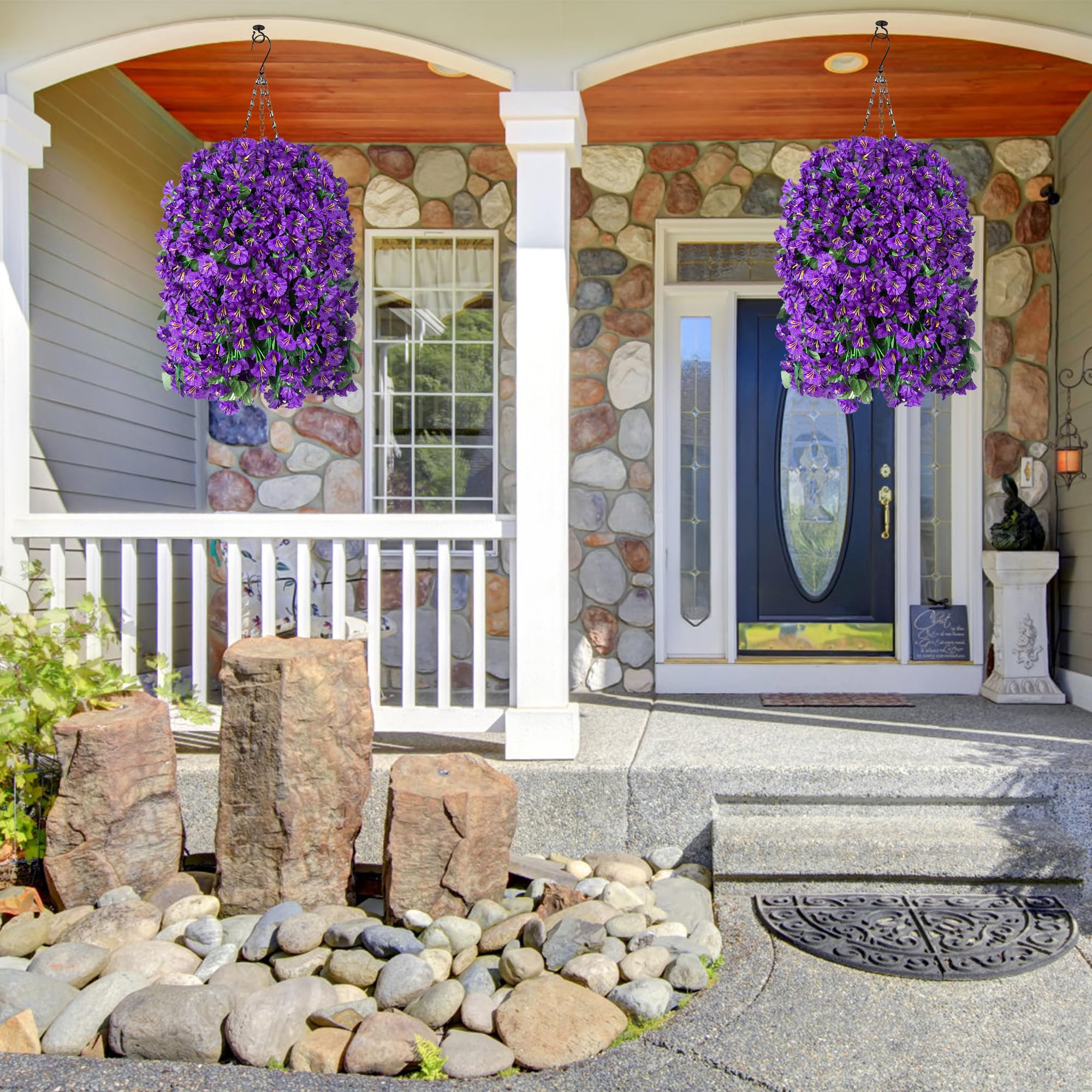 HyeFlora outdoor patio display in sunlight