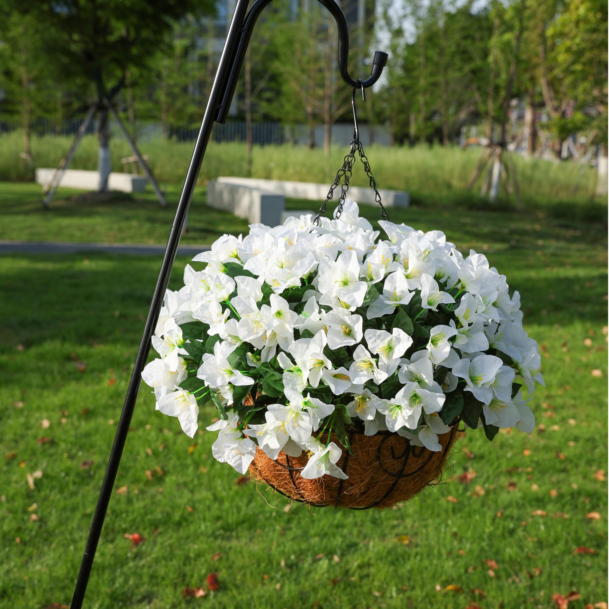 HyeFlora outdoor porch decor scene with vivid blooms.