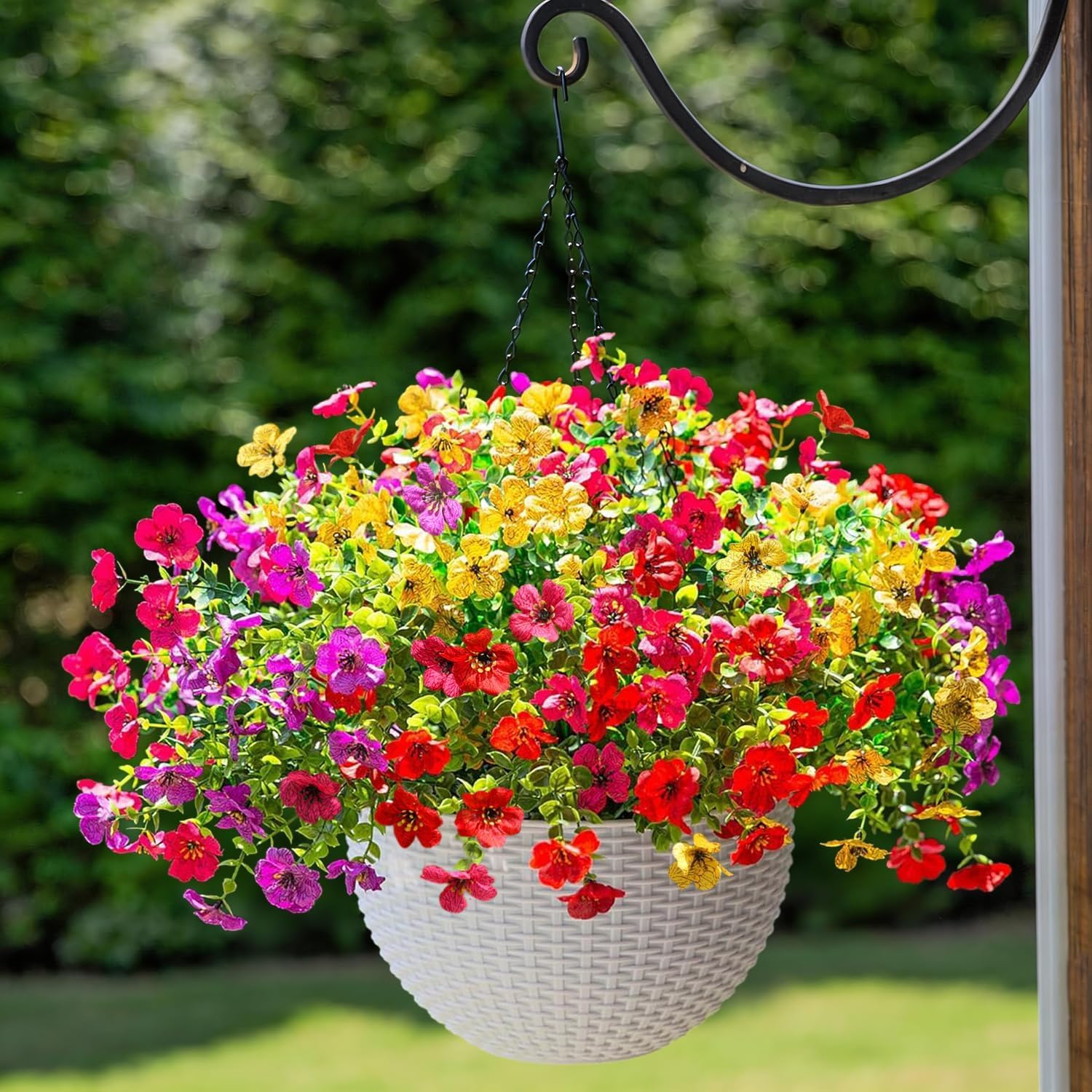 HyeFlora seasonal faux bouquet for year-round charm.