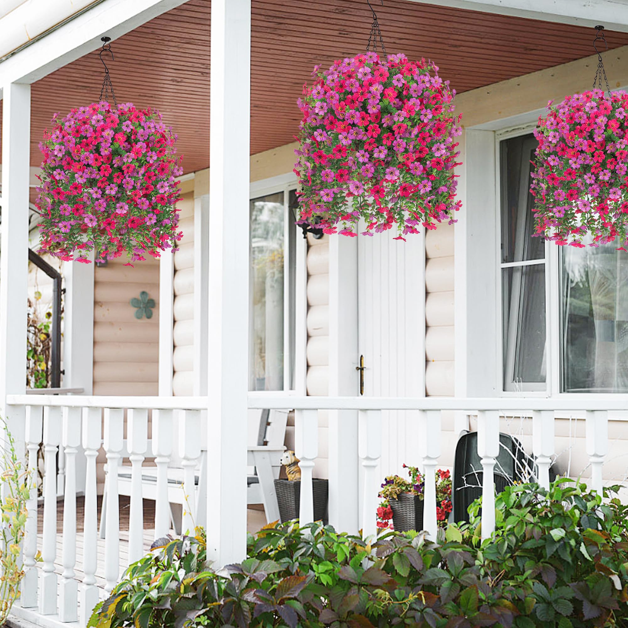 HyeFlora balcony and garden display brightens outdoor spaces for daily charm.