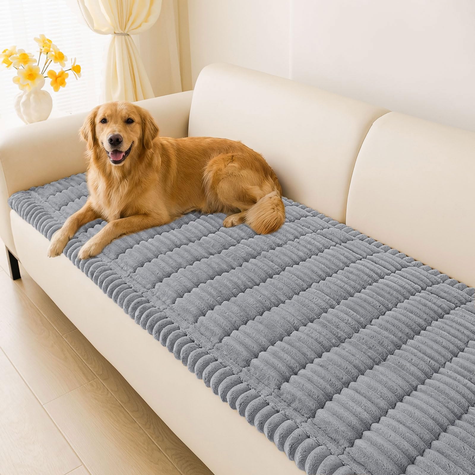 Hyha couch cover for dogs in plush grey protects furniture from scratches and pet hair.