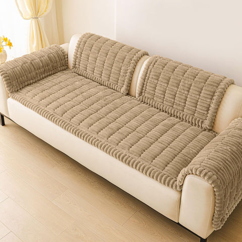 Hyha couch cover resists shedding to keep furniture neat.
