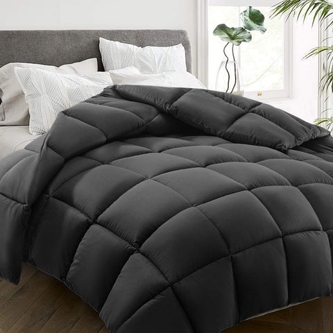 HYLEORY All Season comforter with peach-skin fabric for ultra-soft touch.