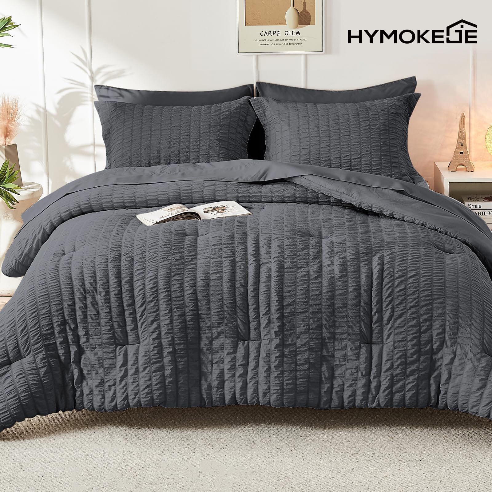 HYMOKEGE vacuum-packaged bedding restores loft after washing.