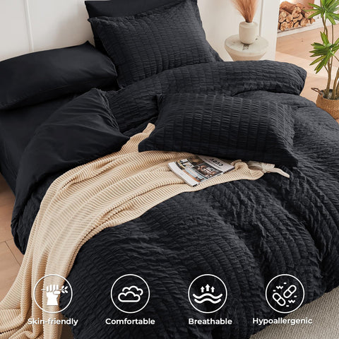 HYMOKEGE deep-pocket fitted sheet fits 12-15 inch mattresses securely.
