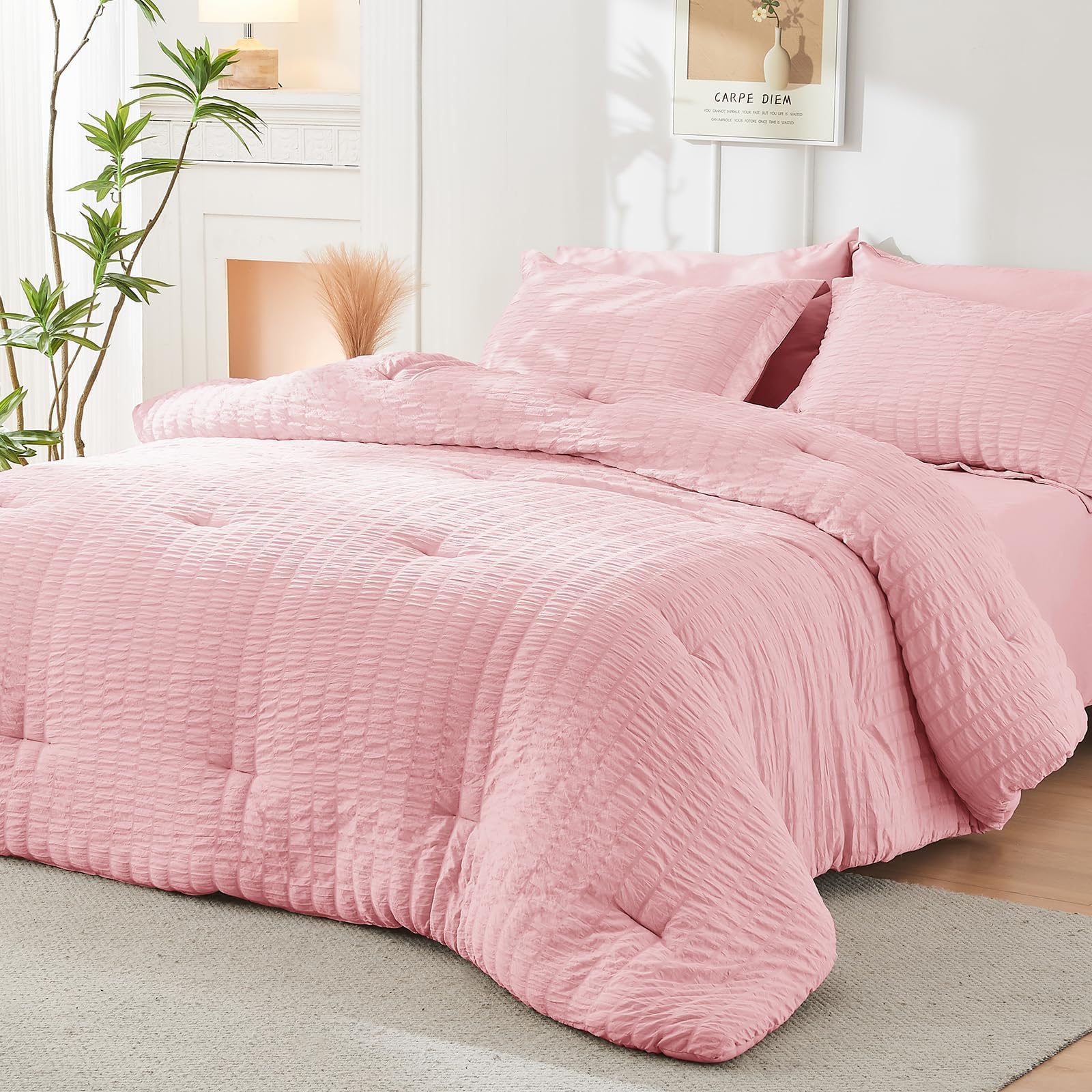 HYMOKEGE Pink Queen bedding under varied lighting for color clarity