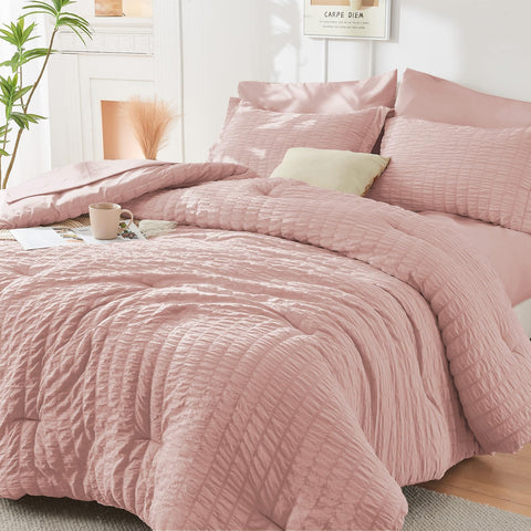 HYMOKEGE Rose Gold Queen comforter with seersucker texture for elegant bedding