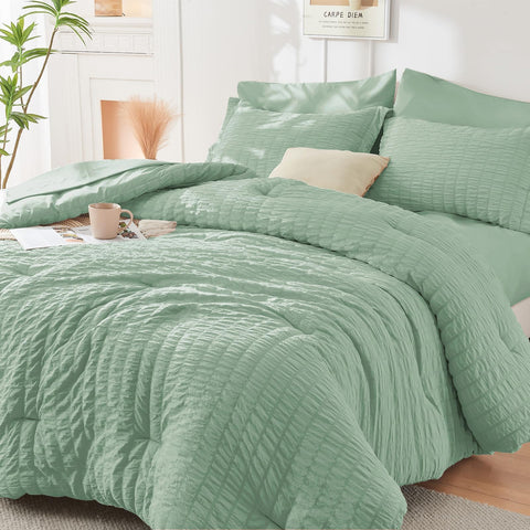 HYMOKEGE sage green full-size comforter set for cohesive, all-season bedroom styling