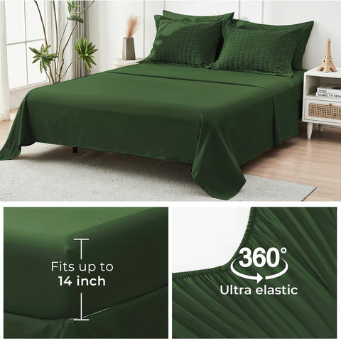 HYMOKEGE wrinkle-resistant seersucker finish keeps the bed looking neat.