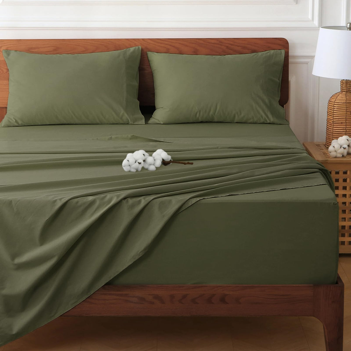Hyprest deep-pocket queen flat sheet shows breathable 100% cotton for year-round comfort