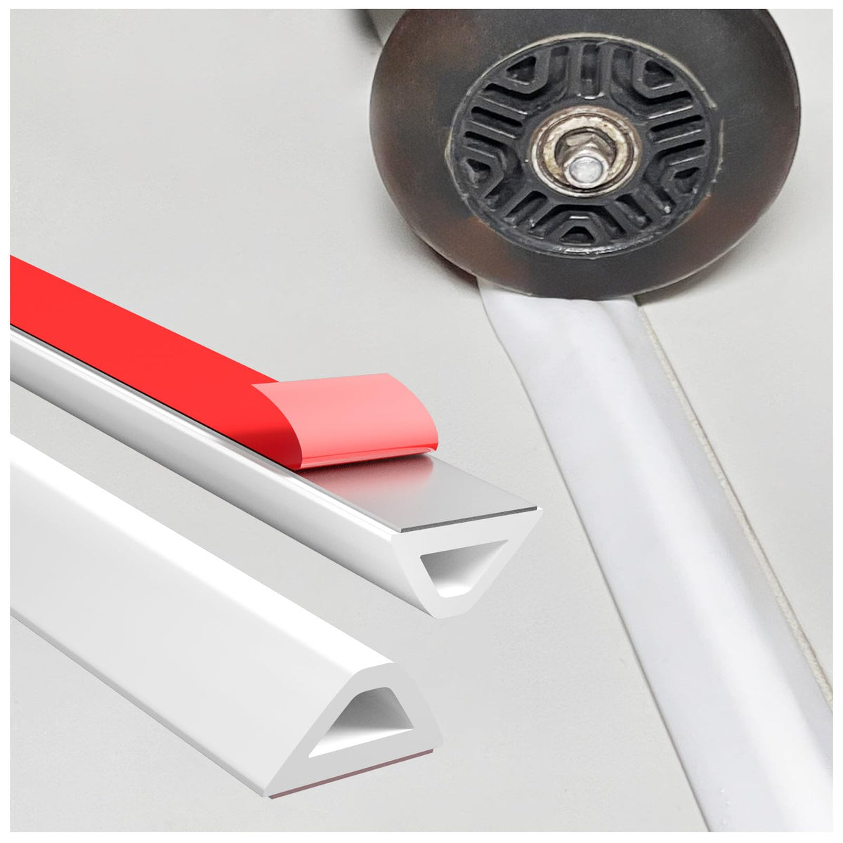 Hzetuu collapsible shower threshold water dam applied to protect wet floors.