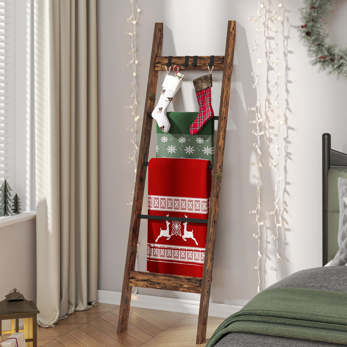 Hzuaneri blanket ladder side view showing space-saving design for blankets and towels