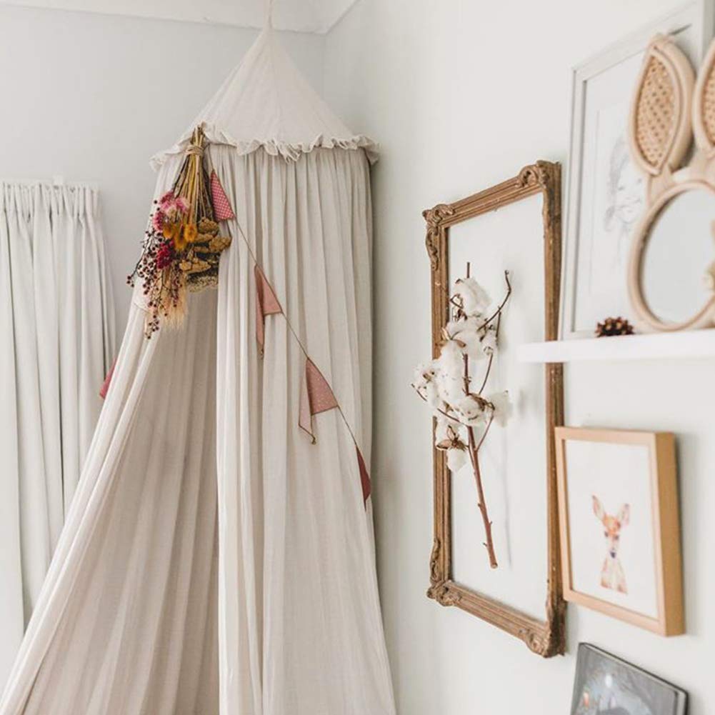 IBIZA VIBE MAMERIA bed canopy with frills creates a dreamy dome for kids