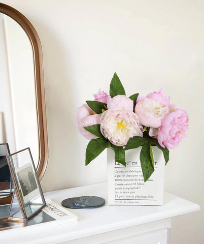 ICBOX pink peonies stems with wire for easy shaping and customization.