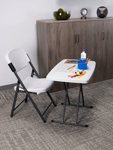 Iceberg platinum surface provides a sleek durable workspace.