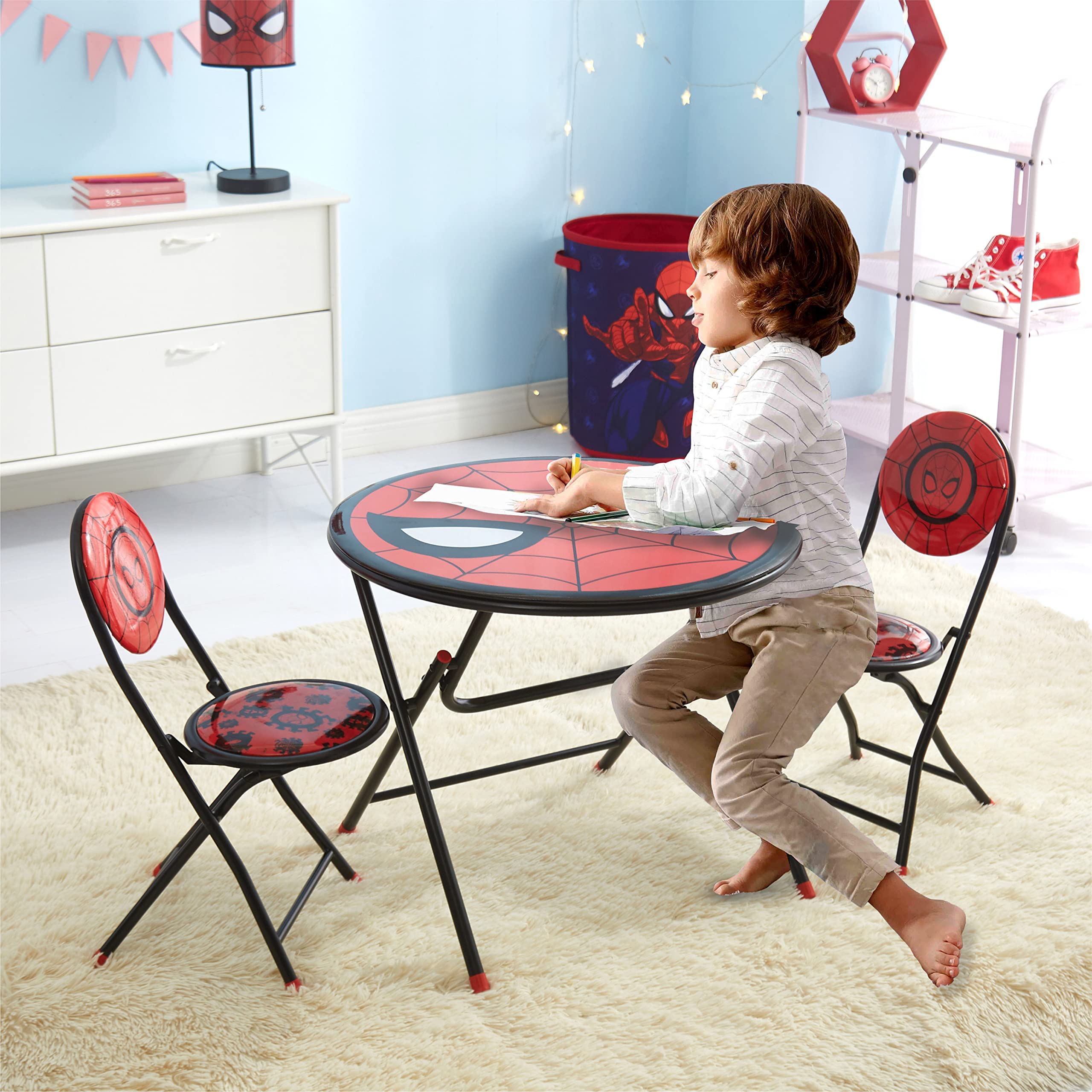 Idea Nuova Marvel Spider-Man folds for compact storage when not in use.