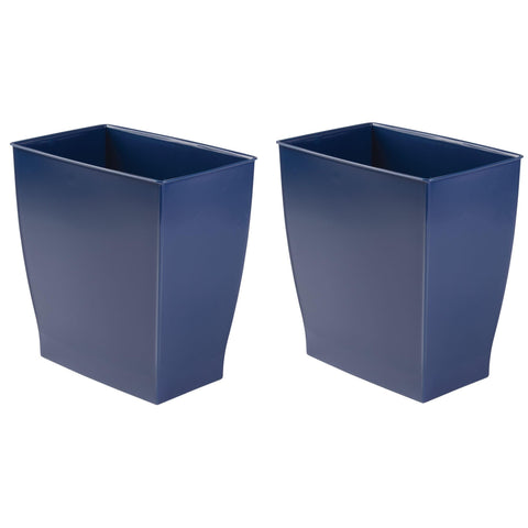The iDesign Mono trash can in navy blue fits under the sink.