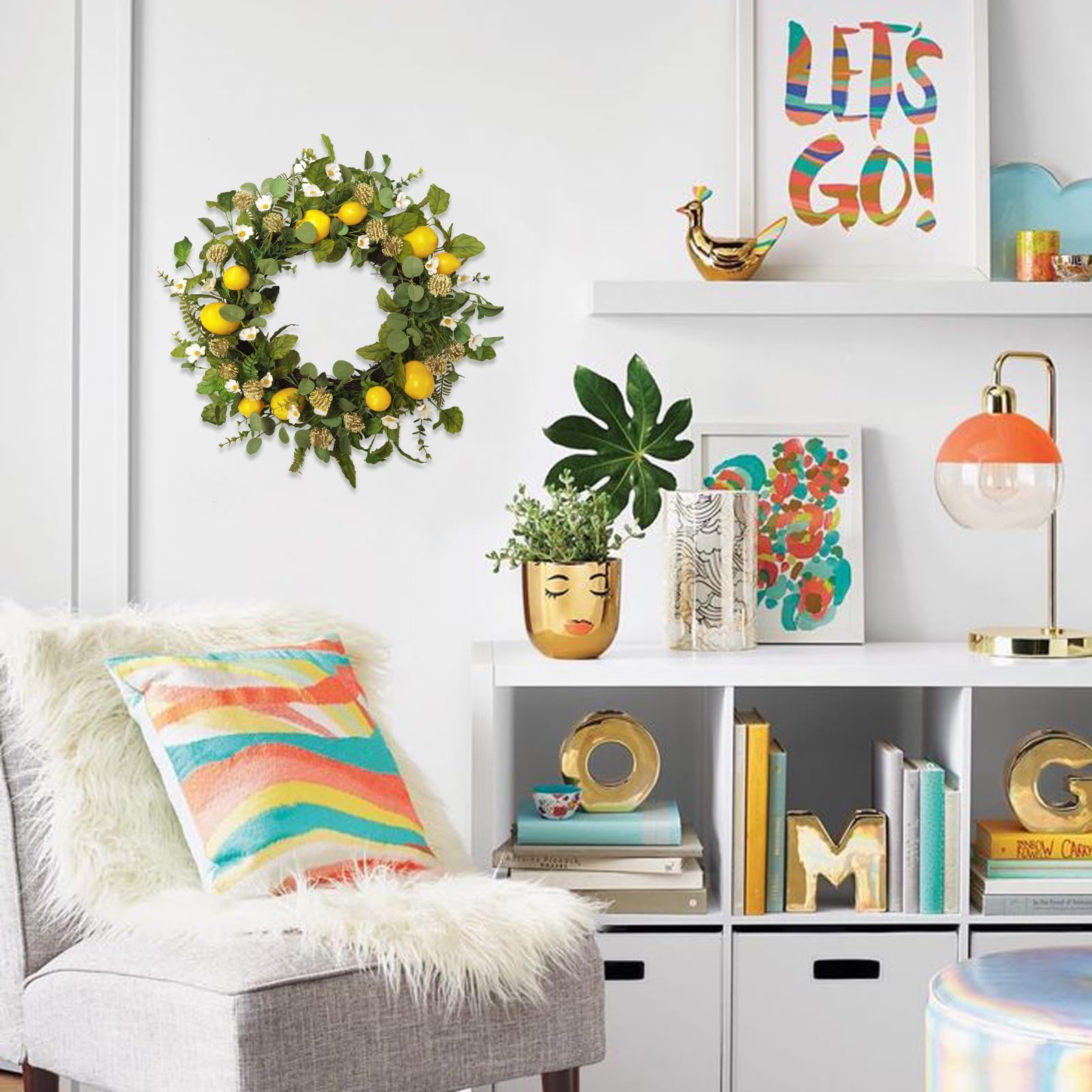 Idyllic lemon wreath with green leaves creates lush charm