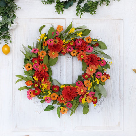 Idyllic 20in indoor decor wreath suitable for mantels and walls.