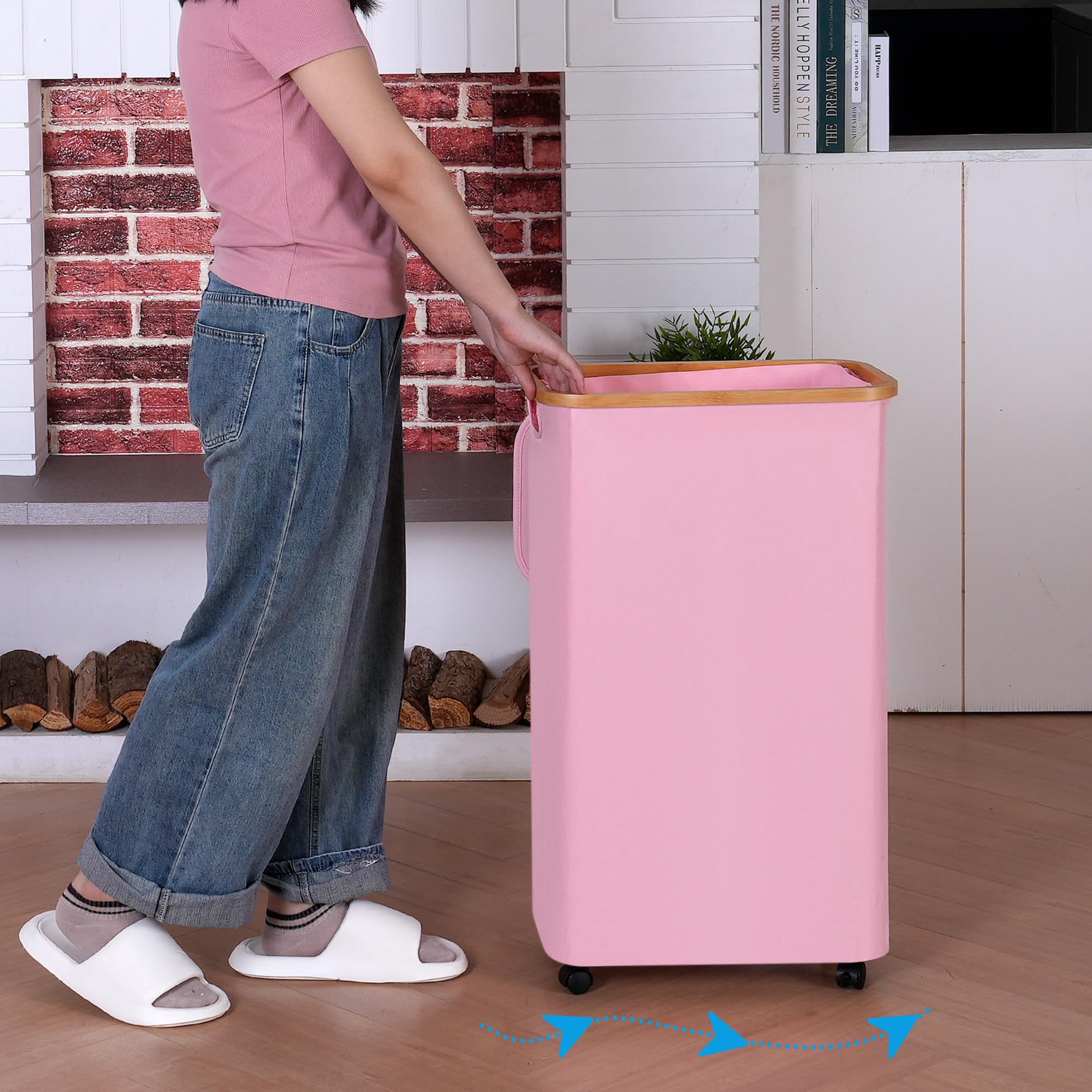 Collapsible design of the iEGrow basket fits under beds for compact storage.
