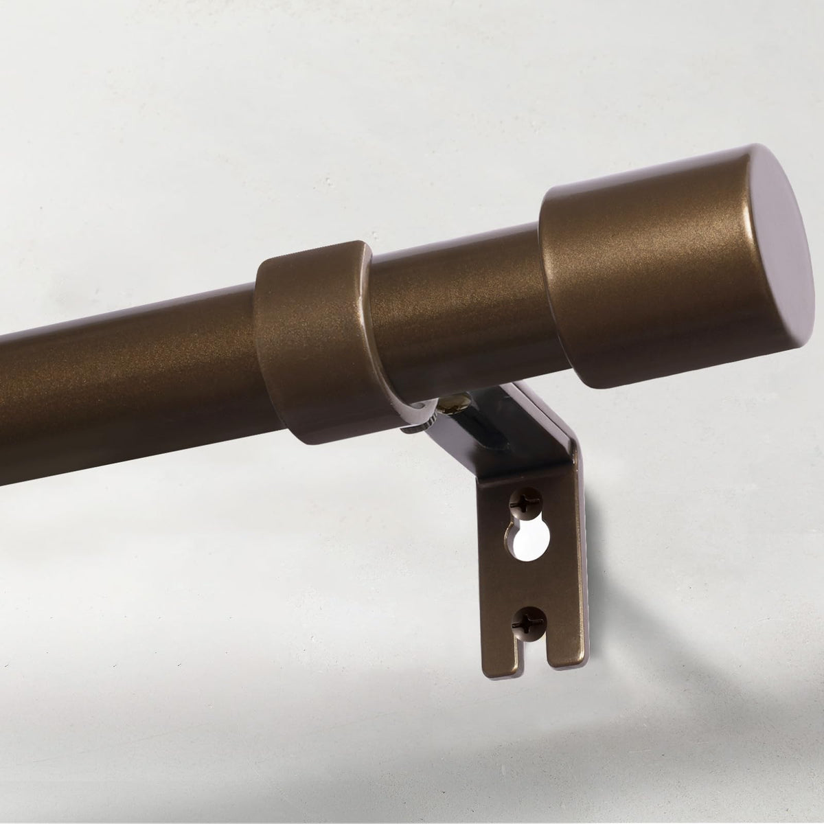 IFELS heavy-duty curtain rod bronze wall-mount demonstrates sturdy support for heavy curtains.
