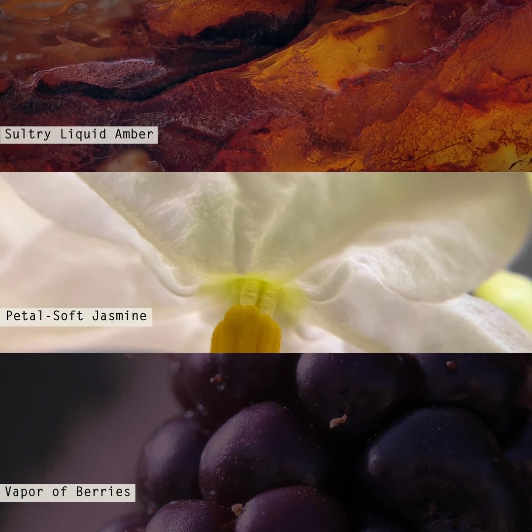 Illume Blackberry Absinthe close-up of warm amber wax for cozy ambiance