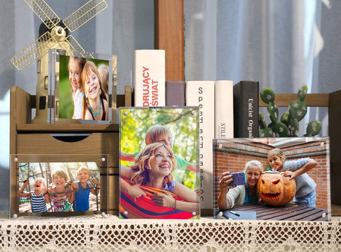 ILYXY frameless acrylic frame 20mm thick offers sturdy vertical or horizontal display.