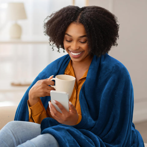 Utopia Bedding Fleece Blanket Full Navy 90x84 in – Ultra-Soft Microfiber, All-Season Comfort