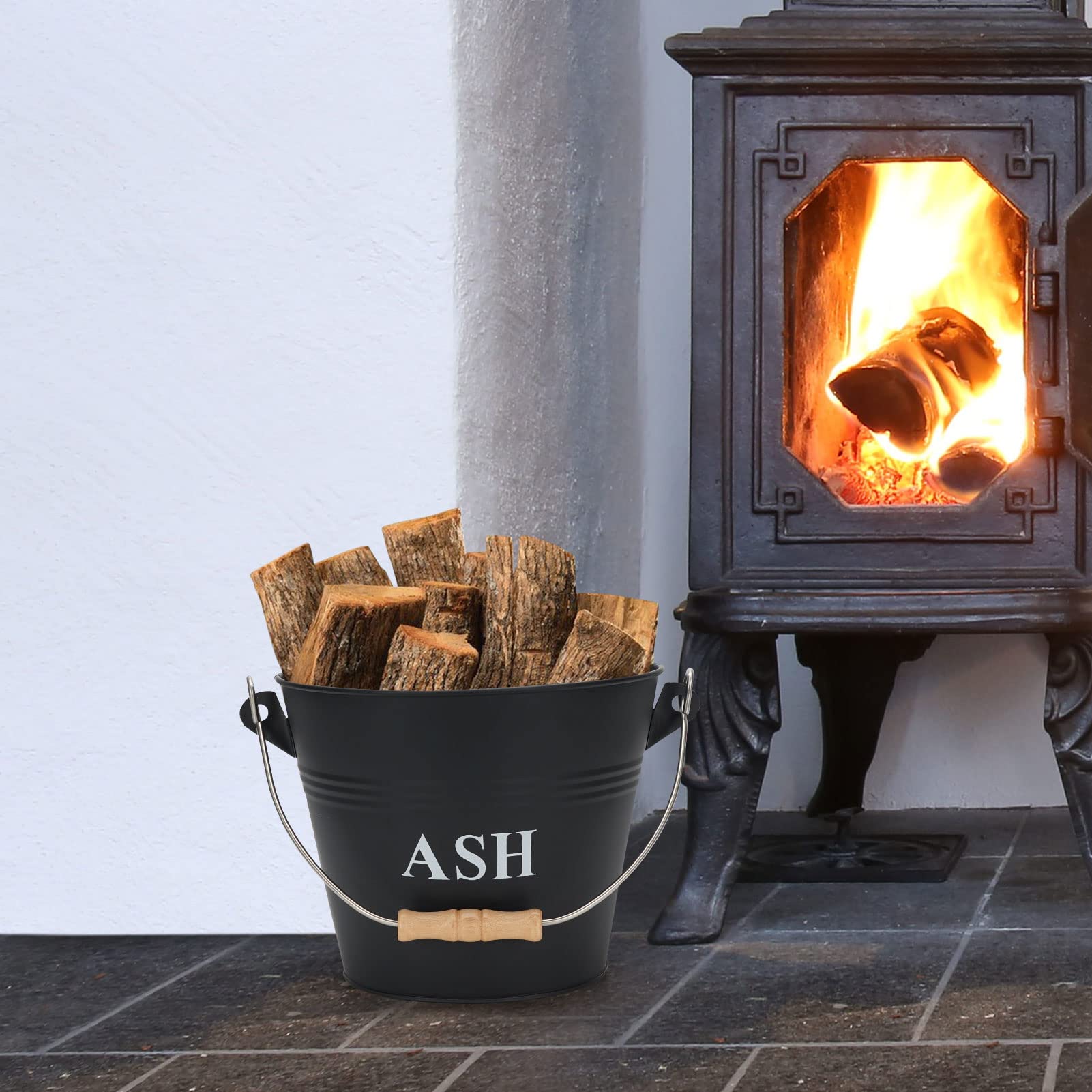 INNO STAGE indoor outdoor ash bucket by the hearth in action.