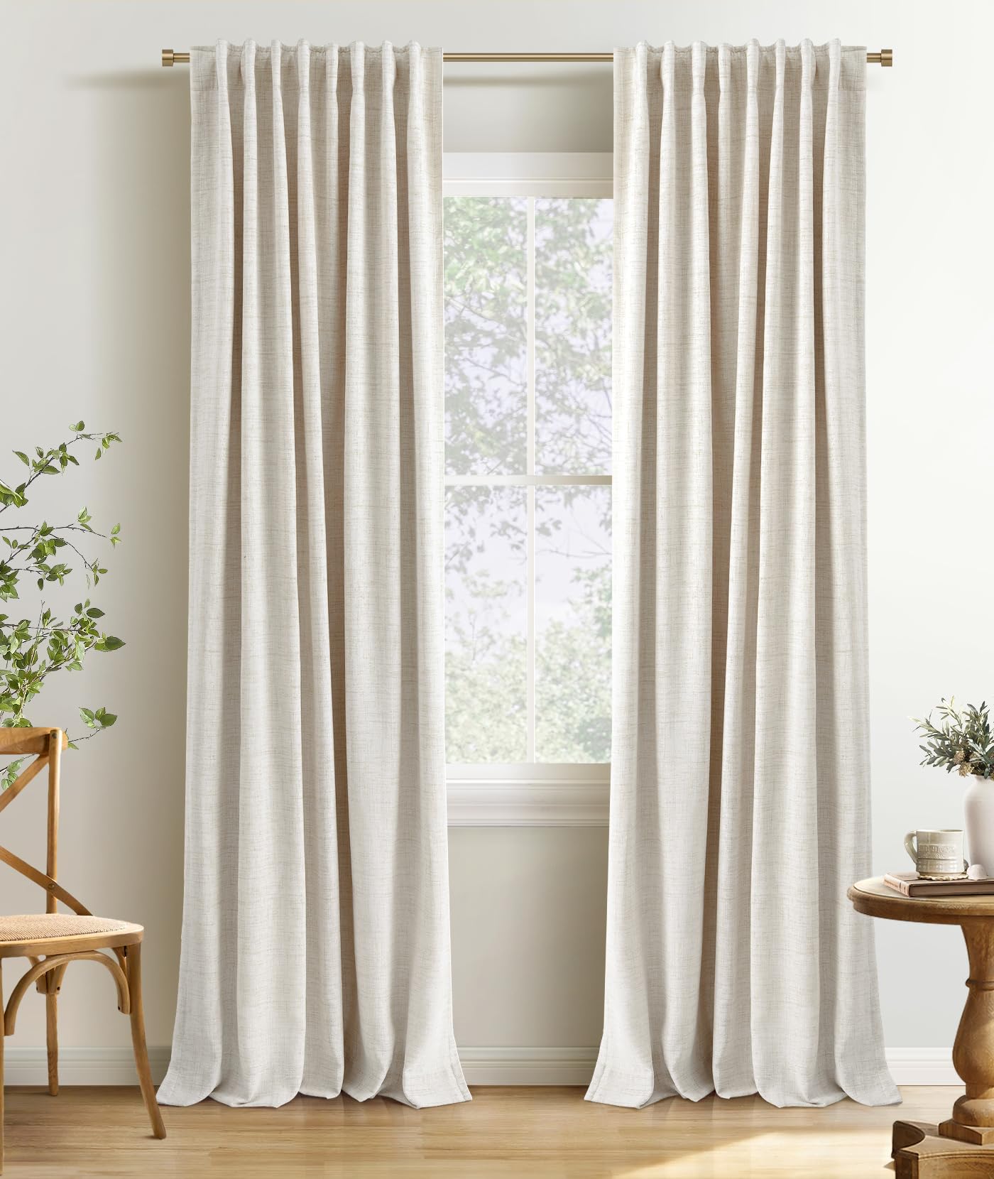 INOVADAY blackout curtains two-panel setup blocks light for daytime naps.