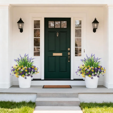 INQCMY durable silk petals resemble real blooms for outdoors.